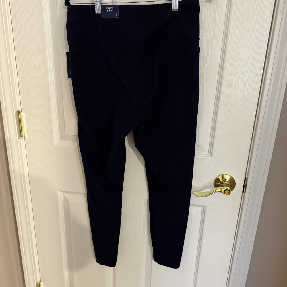 CROWN & IVY Sport Leggings Womens Medium Navy Blue Pull On Stretch Crop $50 NWT